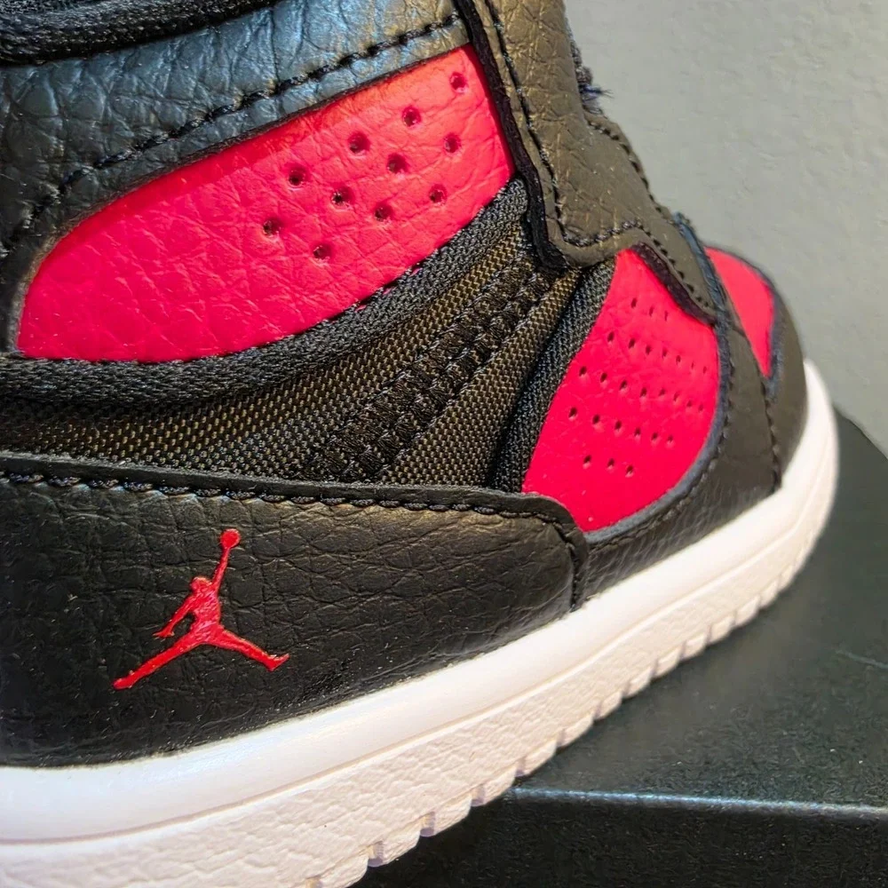 New Jordan Access (TD) Mid Top Toddler Sneaker Black/Red/White US 9C AV7944 006